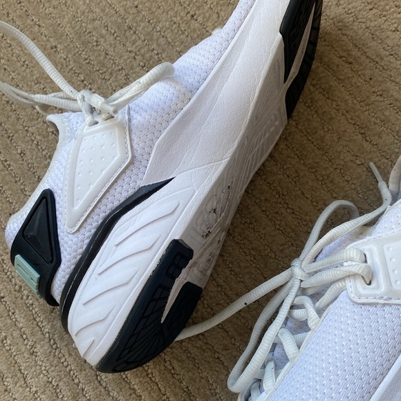 PUMA Sneakers, White, size 8 - Picture 13 of 16